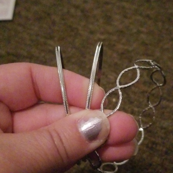 3 round bracelets - Picture 1 of 1